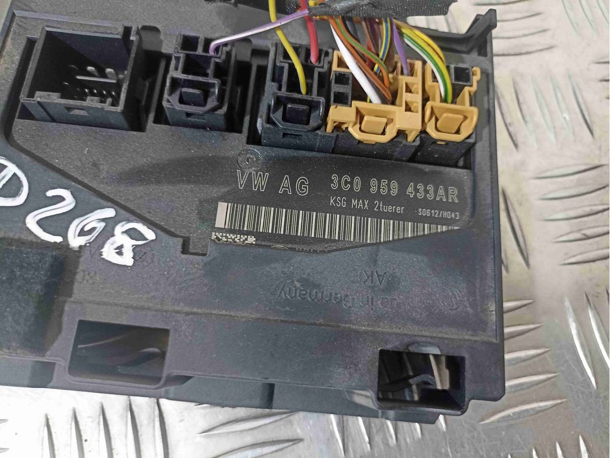 Блок комфорта Volkswagen Passat, 2009 г., OEM 3c0959433ar, арт. 005194, фото 2
