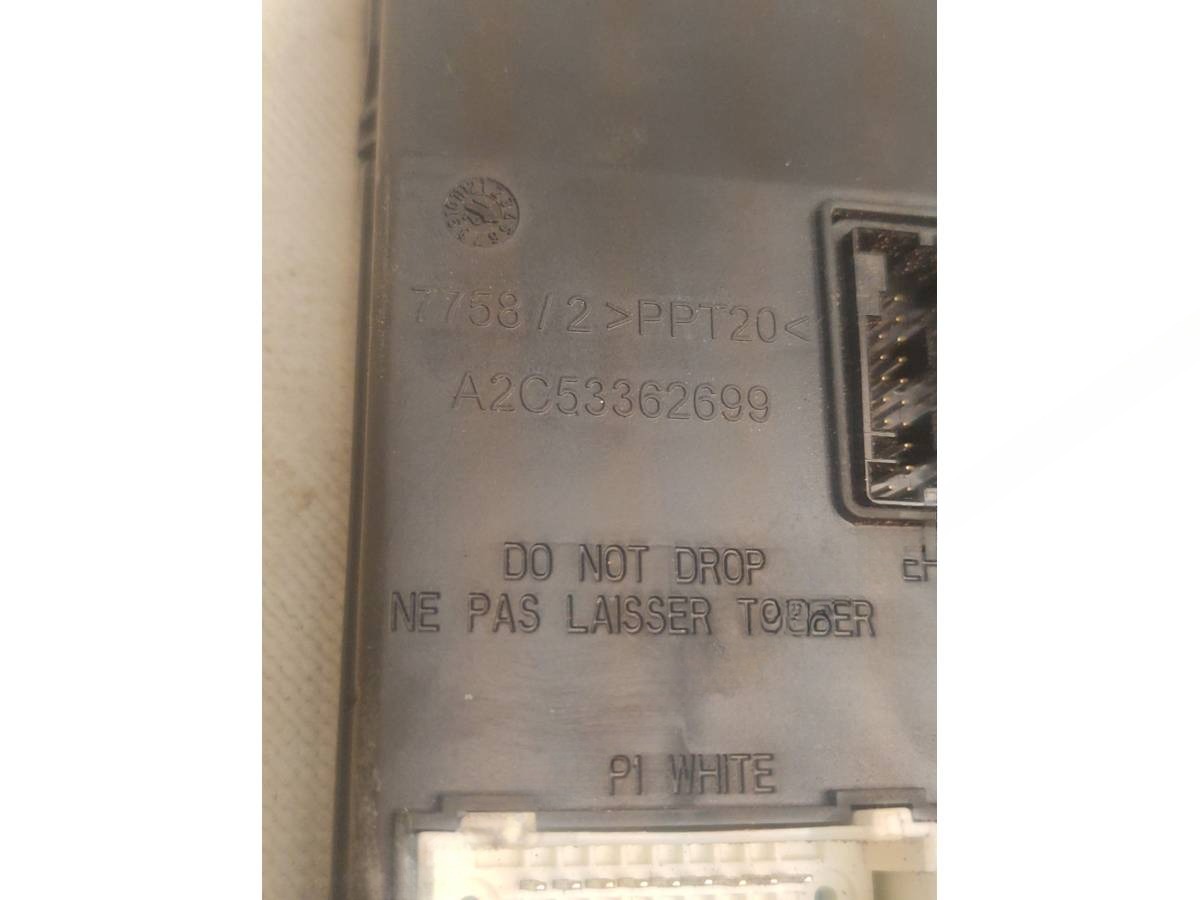 Блок комфорта Renault Duster, 2013 г., OEM 8201068829A, арт. 012T311393, фото 3