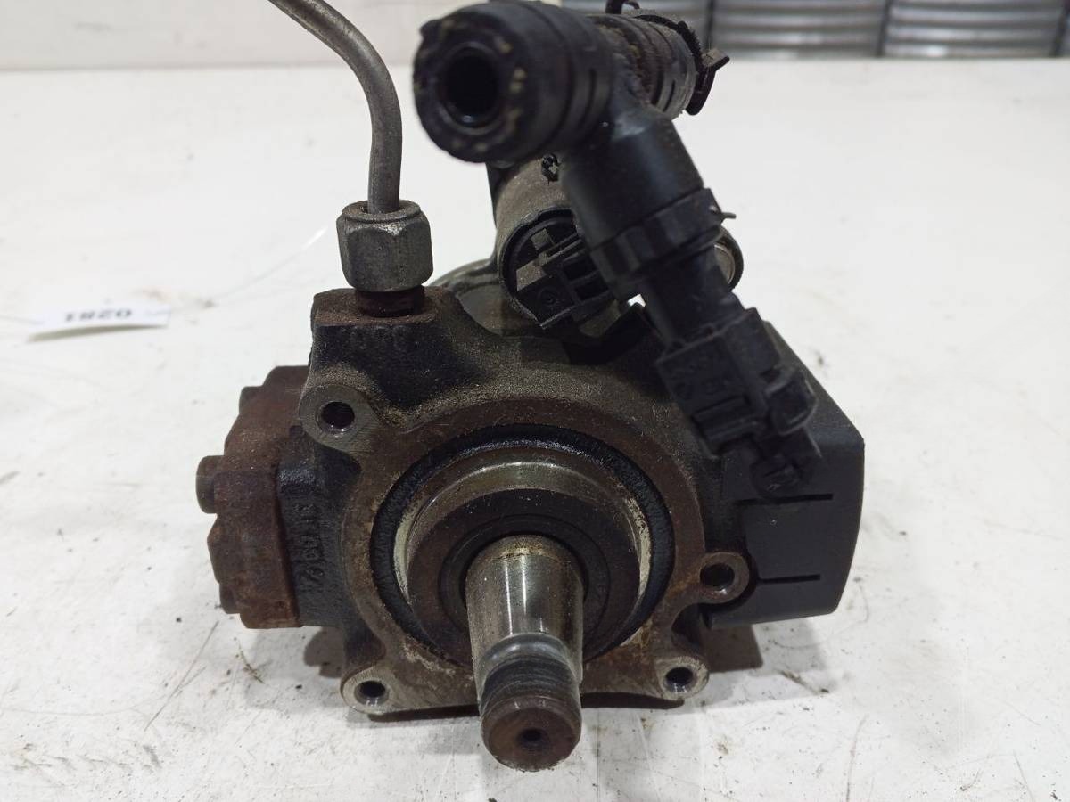 ТНВД Volkswagen Golf, 2010 г., OEM 03L130755AH, арт. 0281