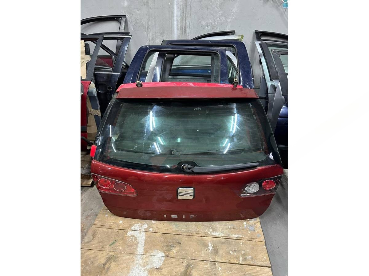 Крышка багажника дверь 3-5 Seat Ibiza, 2002 г