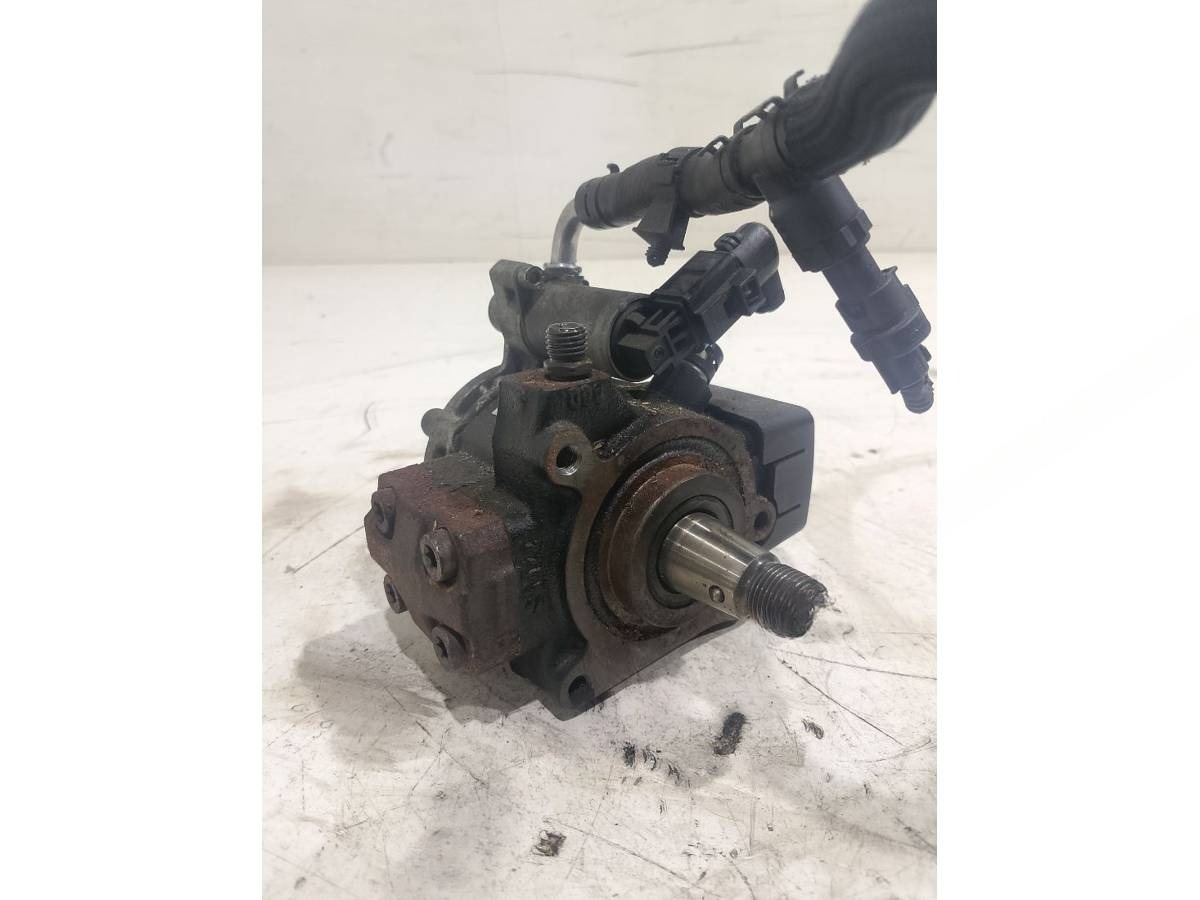 ТНВД Volkswagen Caddy, 2010 г., OEM 03L130755E, арт. 0381
