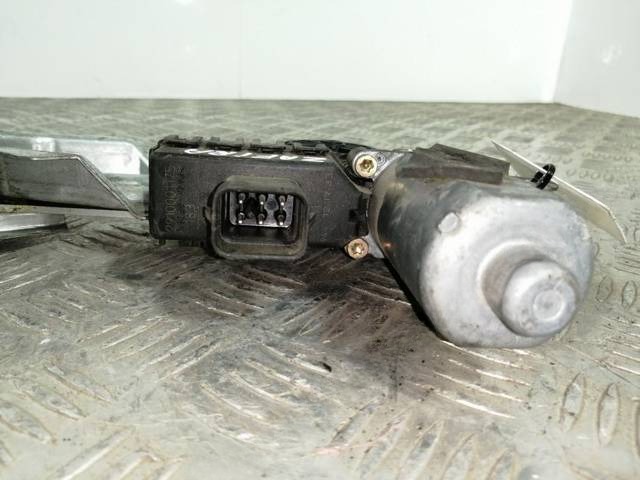 Стеклоподъёмник передний левый Opel Zafira, 2002 г