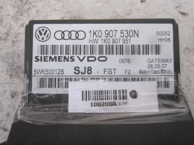 Блок управления Volkswagen Golf, 2007 г., арт. 10020009, фото 2