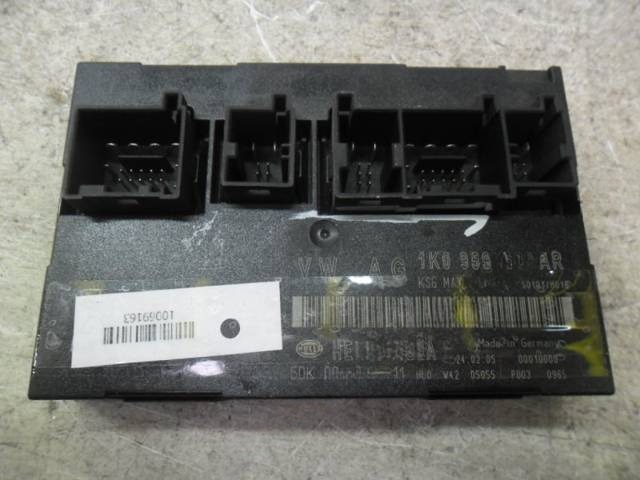 Блок комфорта Volkswagen Touran, 2006 г., OEM 1KO959433AR, арт. 10069163