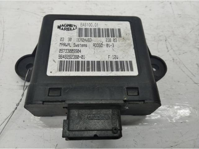 Блок управления Peugeot 807, 2005 г., OEM 964828238001, арт. 10109494