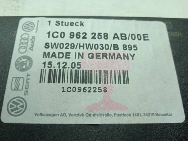 Блок комфорта Volkswagen Bora, 2001 г., OEM 1C0962258, арт. 10176860, фото 2