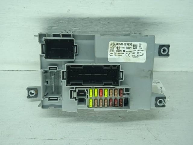 Блок комфорта Fiat Punto, 2010 г., OEM 00518699250, арт. 10178465