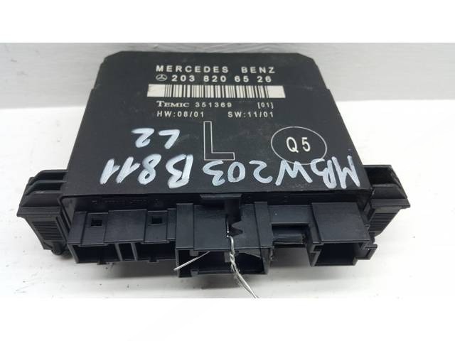 Блок комфорта Mercedes C W203, 2001 г., OEM 2038206526, арт. 10180467