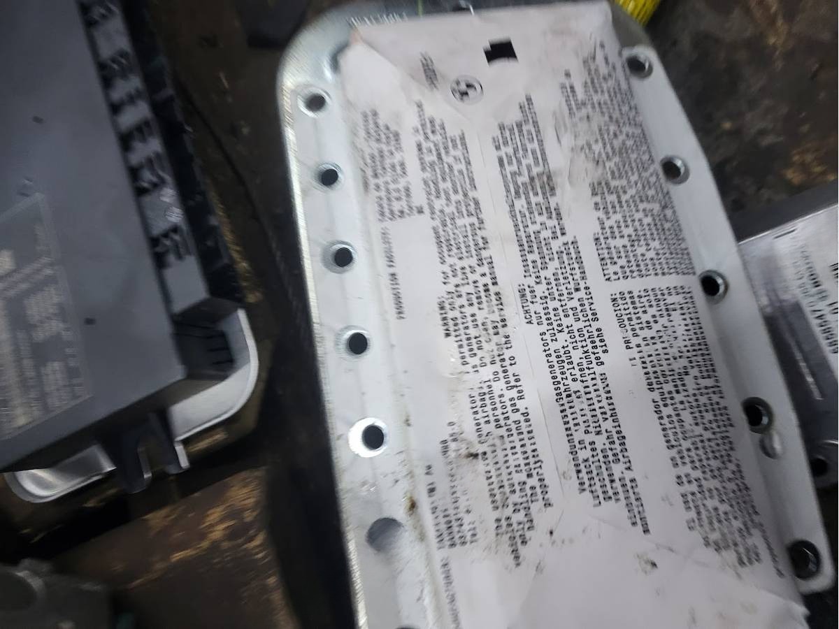 Подушка безопасности пассажира BMW X3 F25, 2013 г