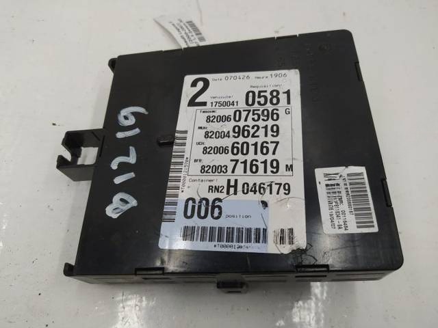 Блок комфорта Renault Laguna, 2007 г., OEM 8200607596, арт. 10272846, фото 2