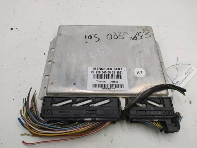 Блок управления Mercedes S W220, 1998 г., OEM 2205450032, арт. 10327110