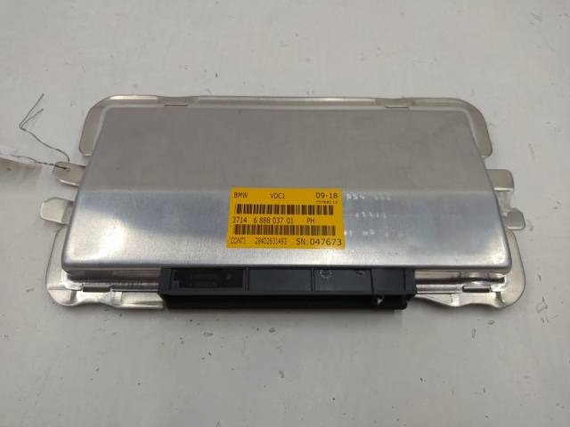 Блок управления BMW X5 F15, 2018 г., OEM 6888037, арт. 10337561