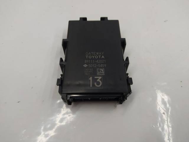 Блок управления Toyota RAV4, 2017 г., OEM 8911142021, арт. 10345186