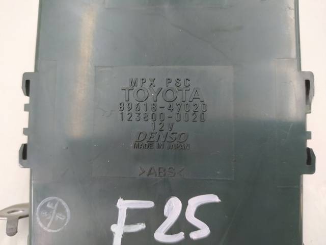 Блок управления Toyota Prius, 2004 г., OEM 8961847020, арт. 10360699, фото 2