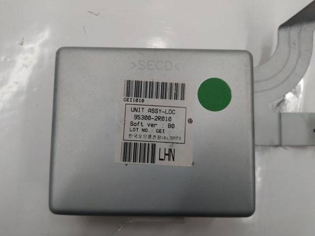 Блок управления Hyundai i30, 2011 г., OEM 953002R010, арт. 10378770