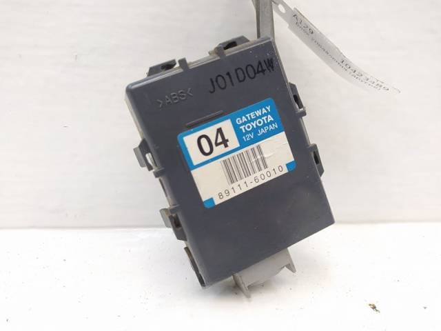 Блок управления Toyota Land Cruiser, 2001 г., OEM 8911160010, арт. 10423489