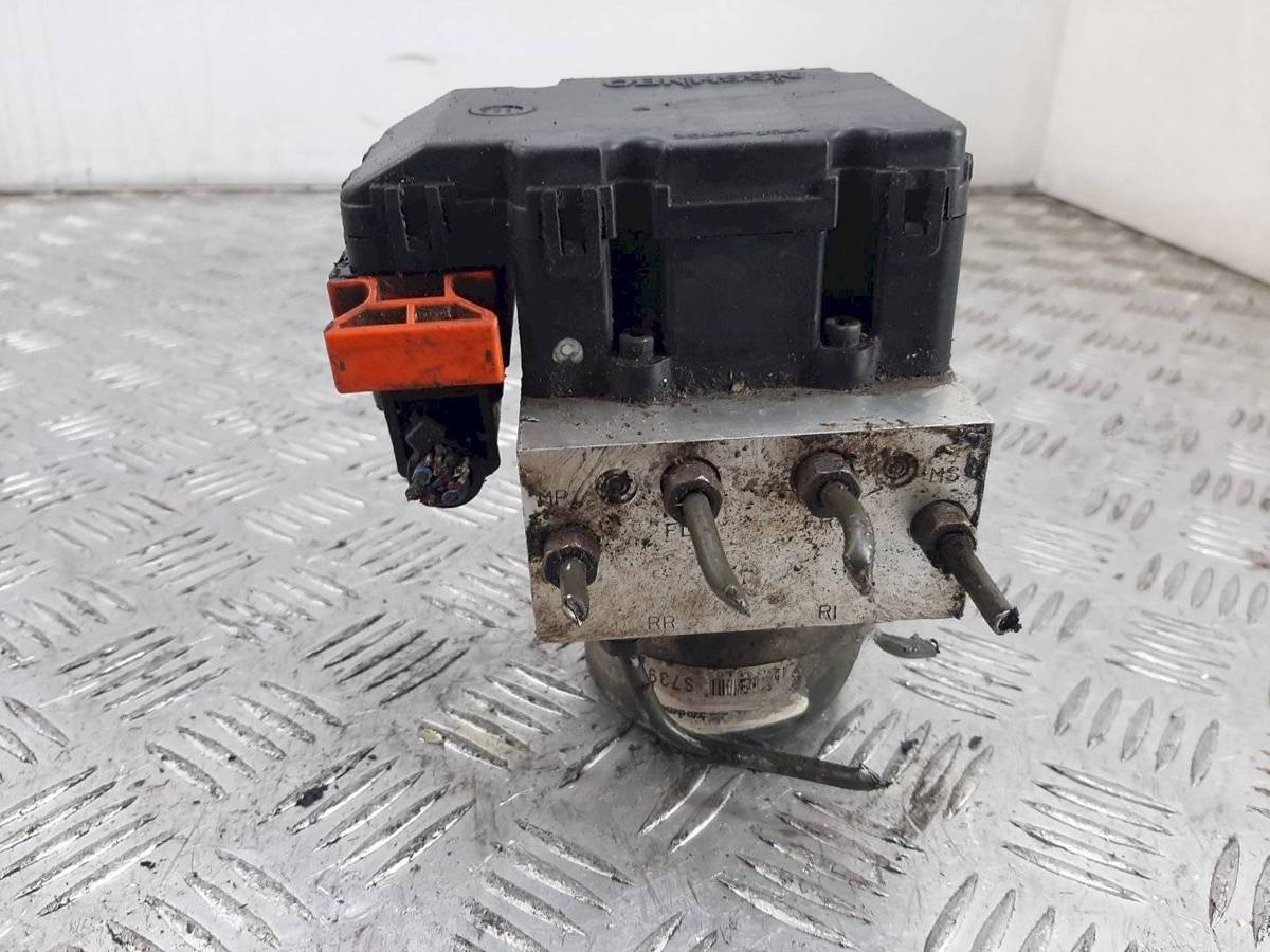 Блок ABS Mitsubishi Galant, 2000 г