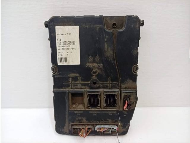 Блок комфорта Renault Megane, 2006 г., OEM 8200780007, арт. 10437268