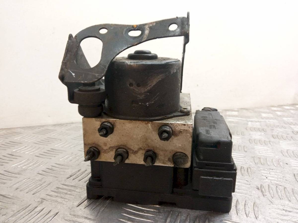 Блок ABS Volkswagen Sharan, 2000 г