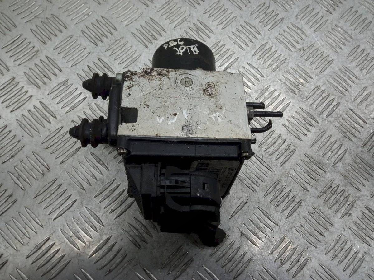 Блок ABS Volkswagen Passat, 2007 г