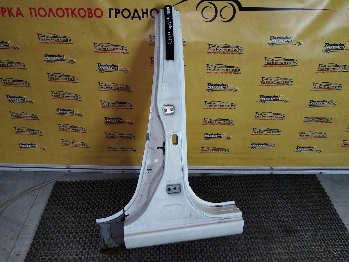 Стойка кузовная центральная левая к Nissan Note 1 поколения (2005-2009), 2007 г.