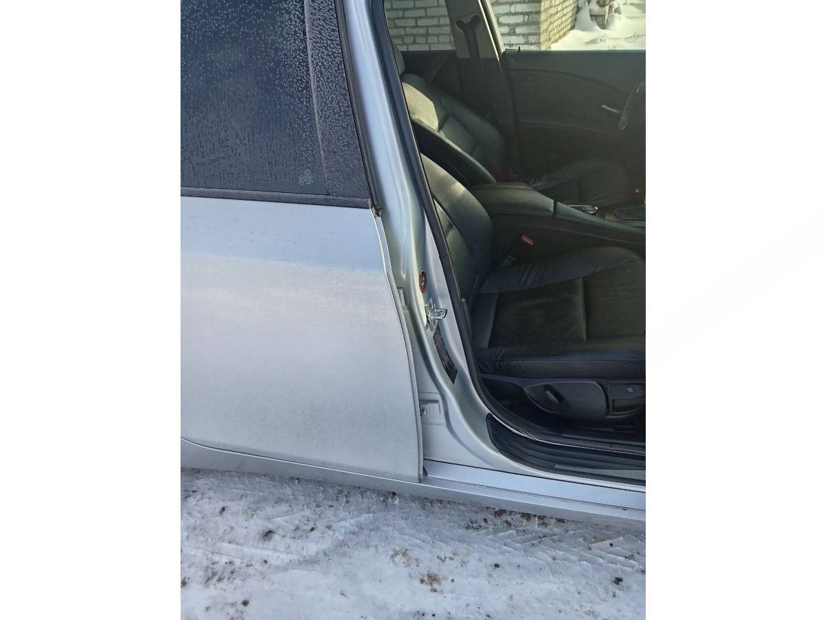 Стойка кузовная центральная правая к BMW 5 E60/E61, 2006 г.