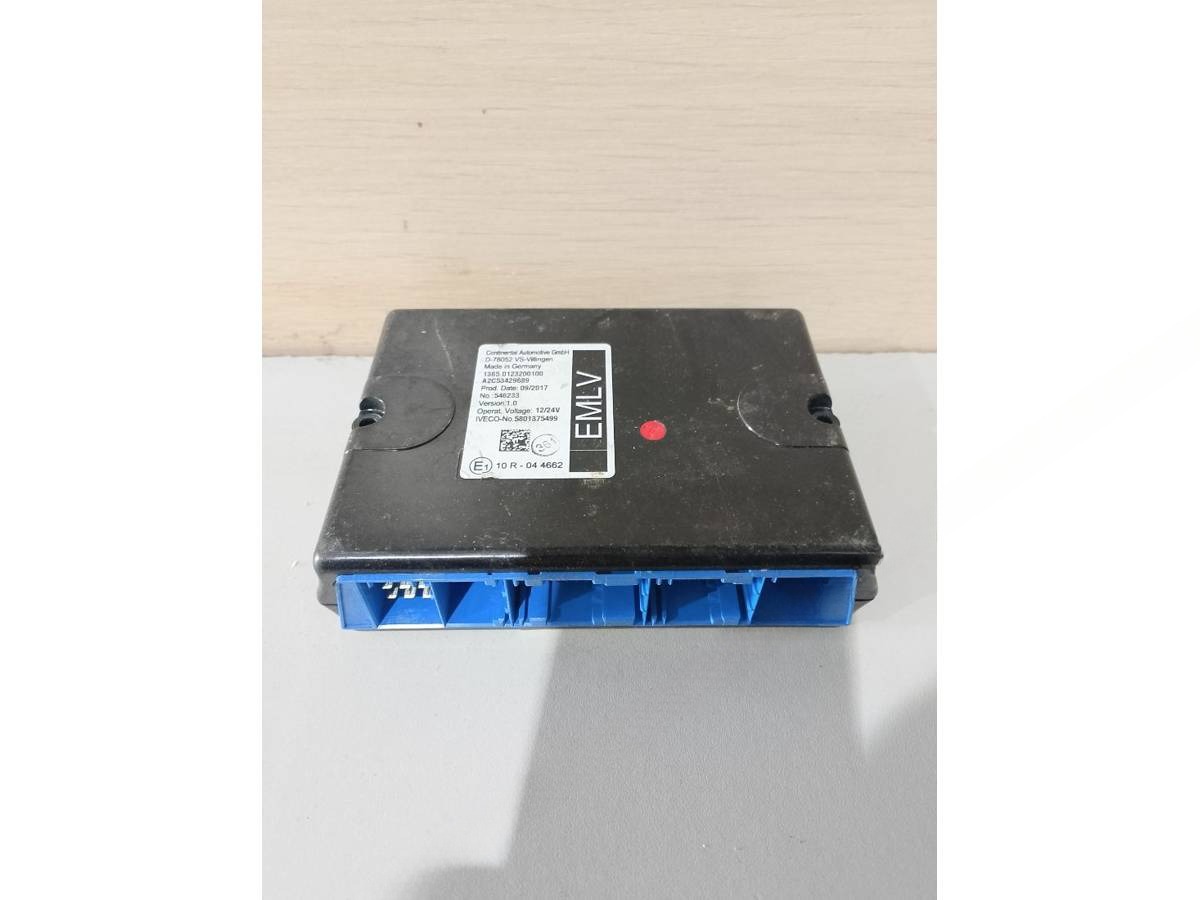 Блок комфорта Iveco Daily, 2018 г., OEM 5801375499, арт. 108132086