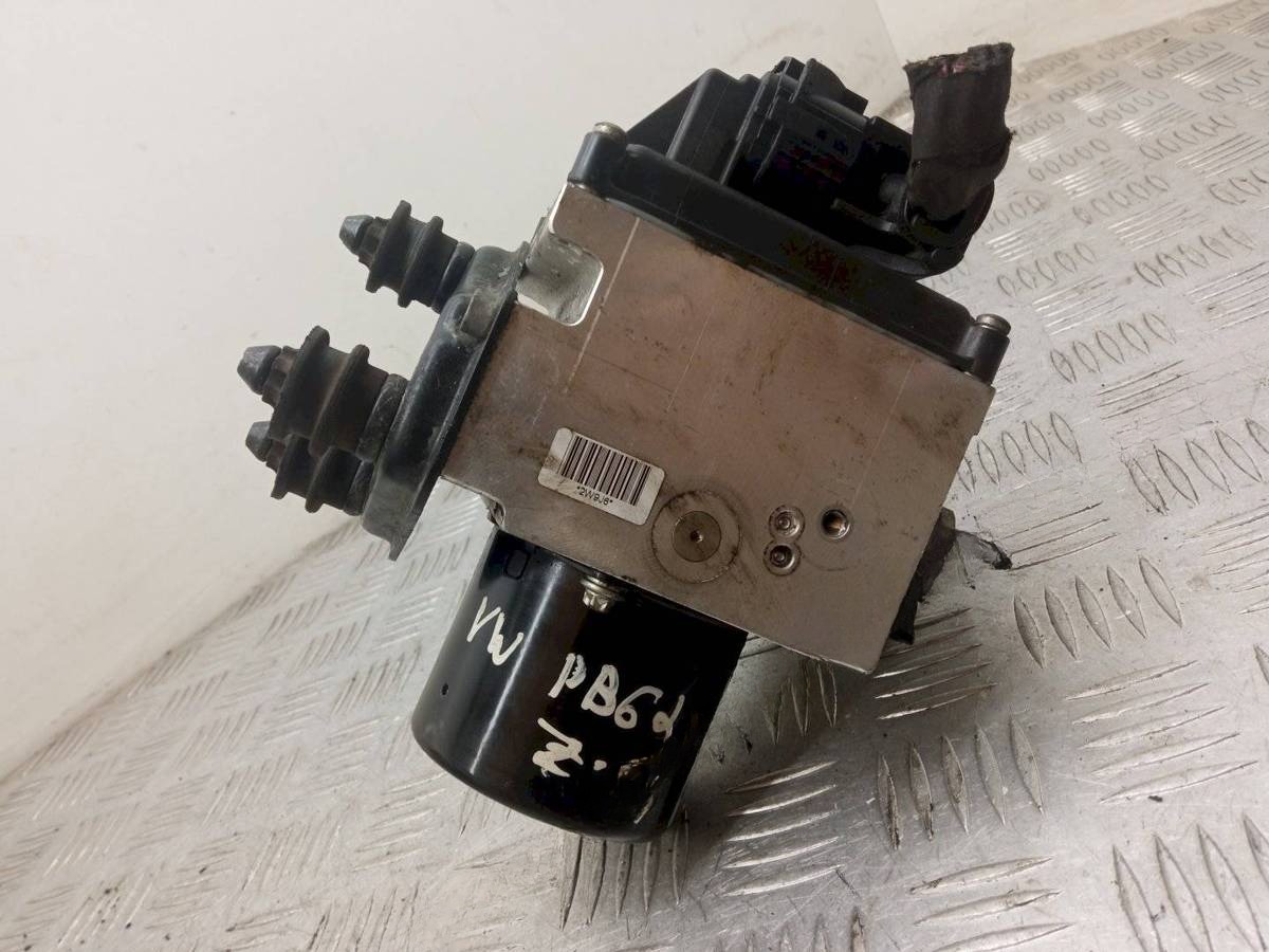 Блок ABS Volkswagen Passat, 2008 г