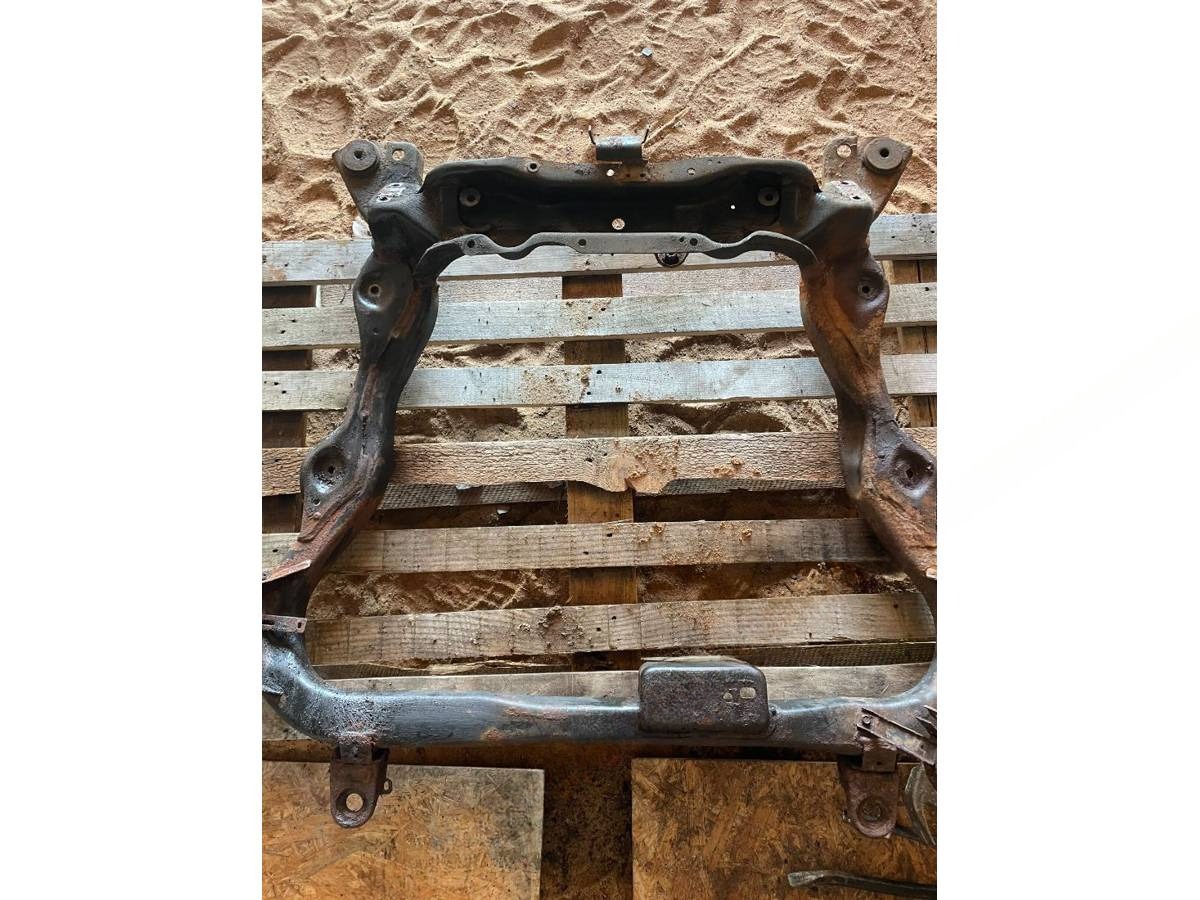 Балка подвески передняя (подрамник) Ford Mondeo, 1998 г., арт. 108972223