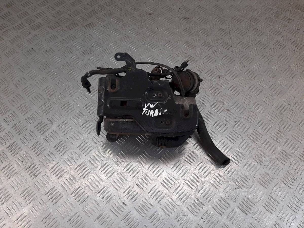 Автономный отопитель Volkswagen Touran, 2006 г., OEM 1K0815065AF, арт. 1091022