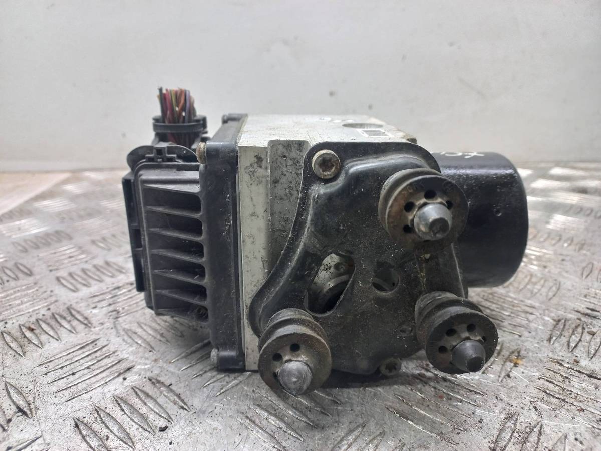 Блок ABS Volkswagen Passat, 2009 г