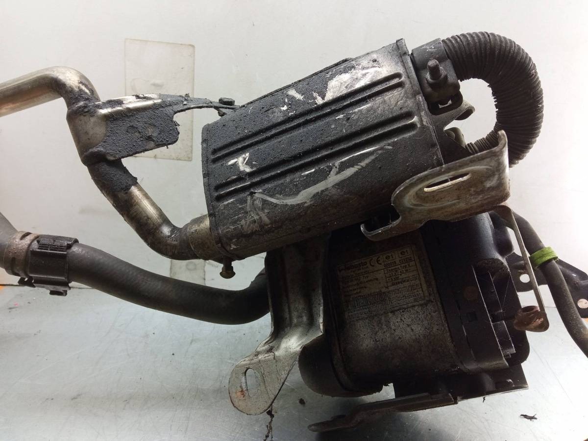 Автономный отопитель Volkswagen Touran, 2004 г., OEM 1K0815065N, арт. 1118999