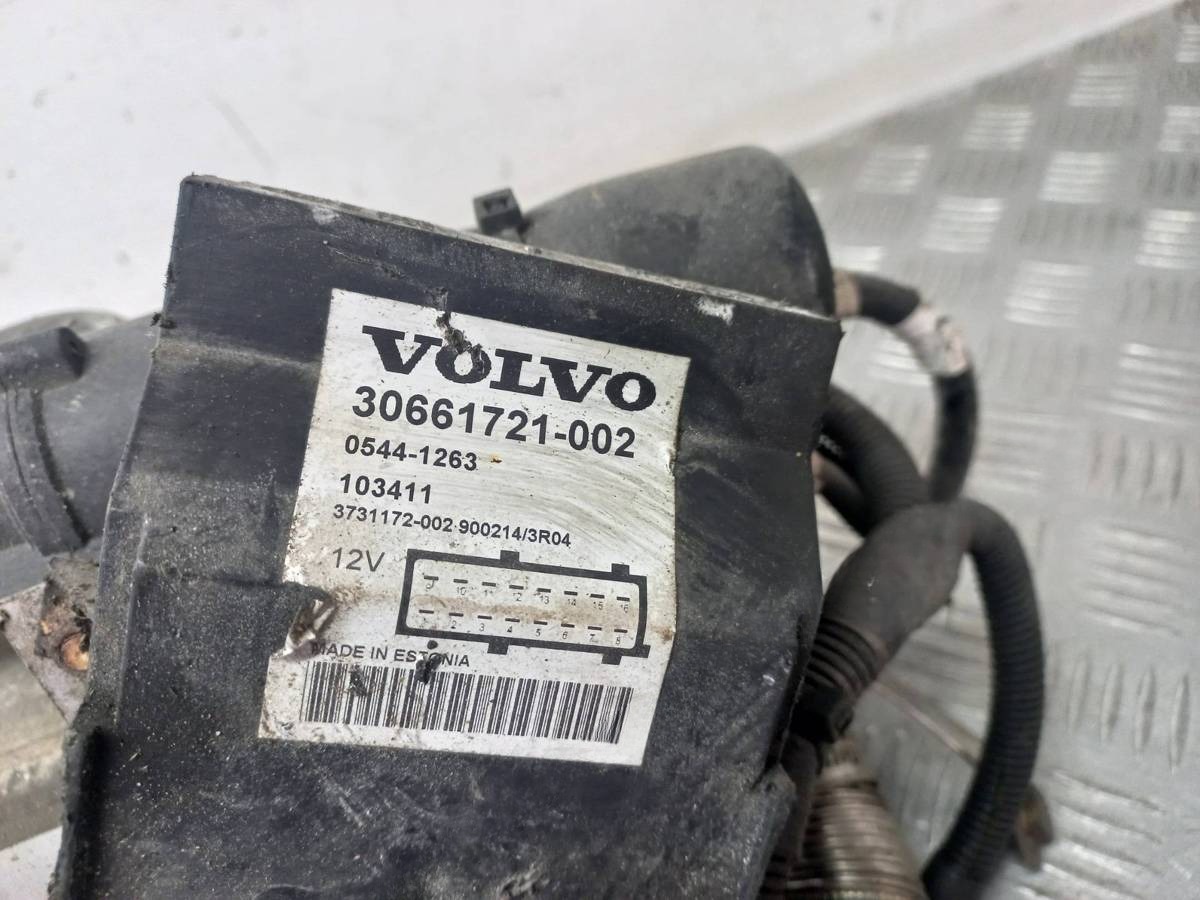 Автономный отопитель Volvo V70, 2005 г., OEM 30661721, арт. 1119734, фото 2