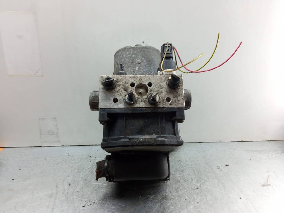 Блок ABS Volkswagen Passat, 2003 г