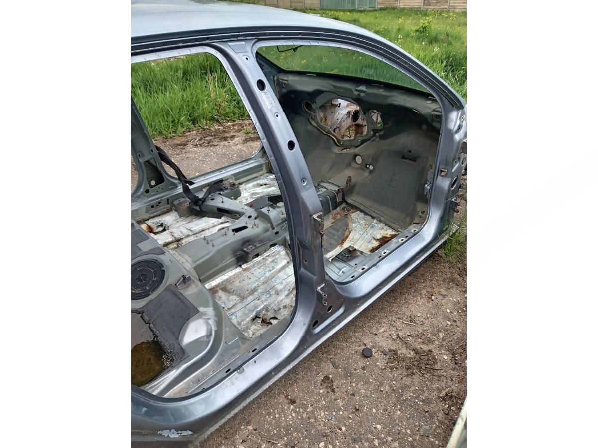 Стойка кузовная центральная правая к Opel Astra H, 2004 г.