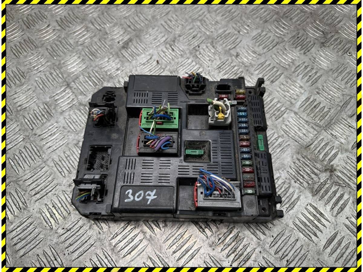 Блок комфорта Peugeot 307, 2003 г., OEM 9644098280, арт. 112196036