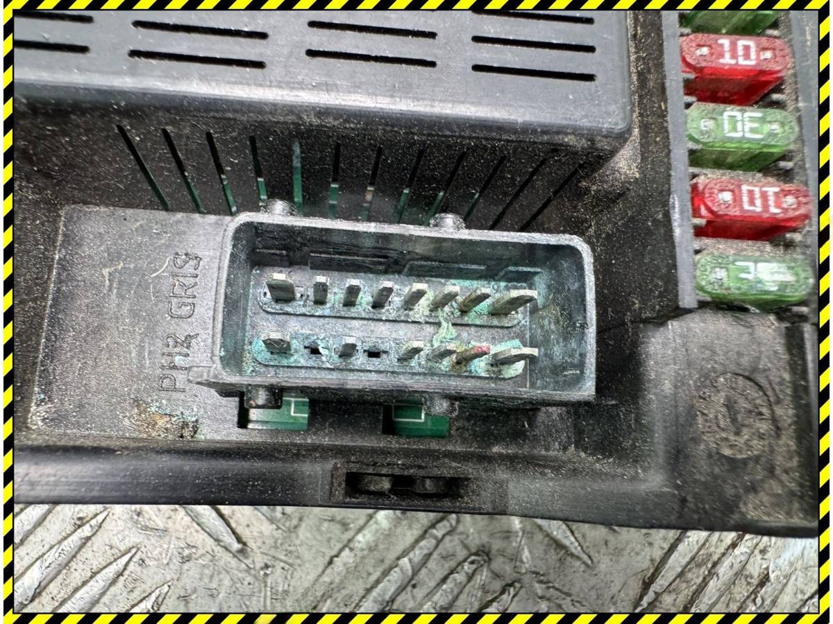 Блок комфорта Peugeot 307, 2003 г., OEM 9644098280, арт. 112196036_2, фото 3