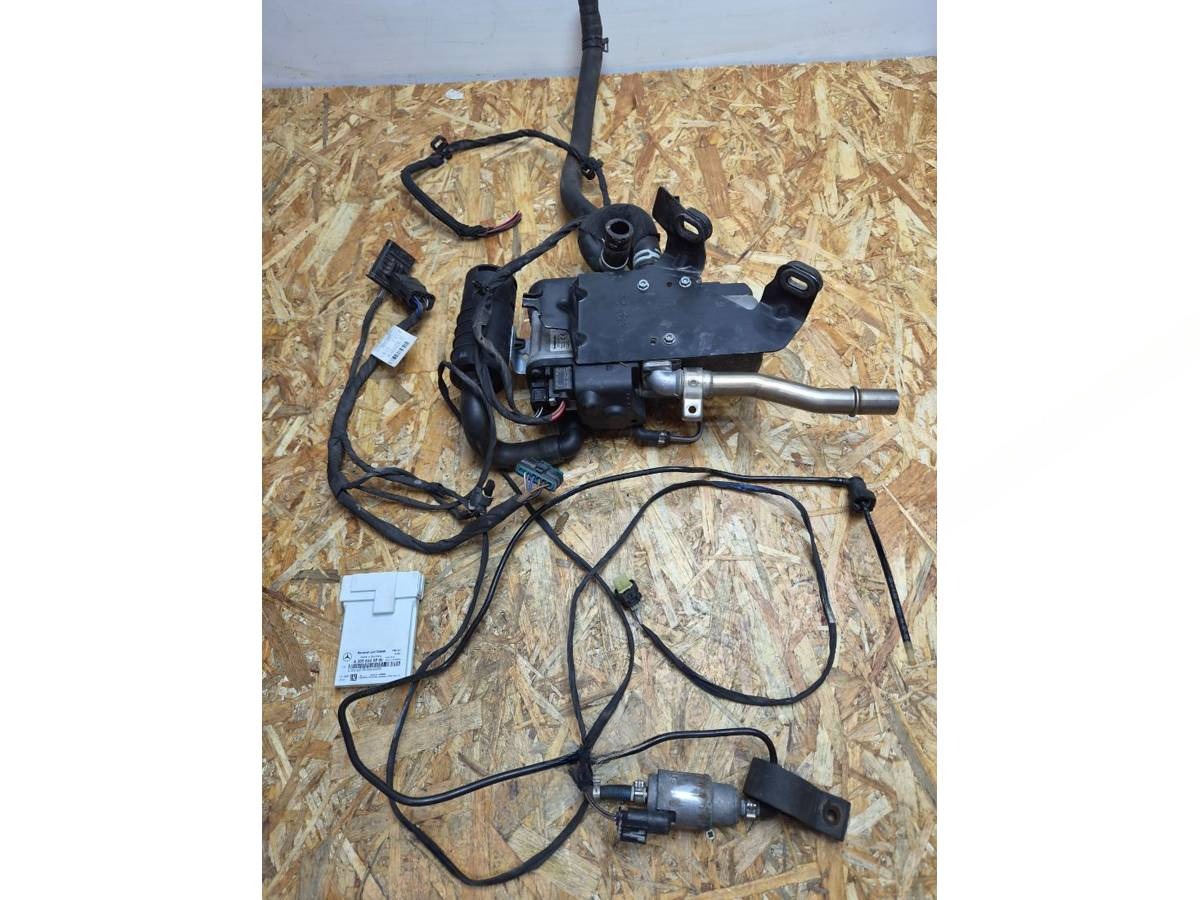 Автономный отопитель Mercedes GLE W166, 2017 г., OEM A1665002600, арт. 114785492