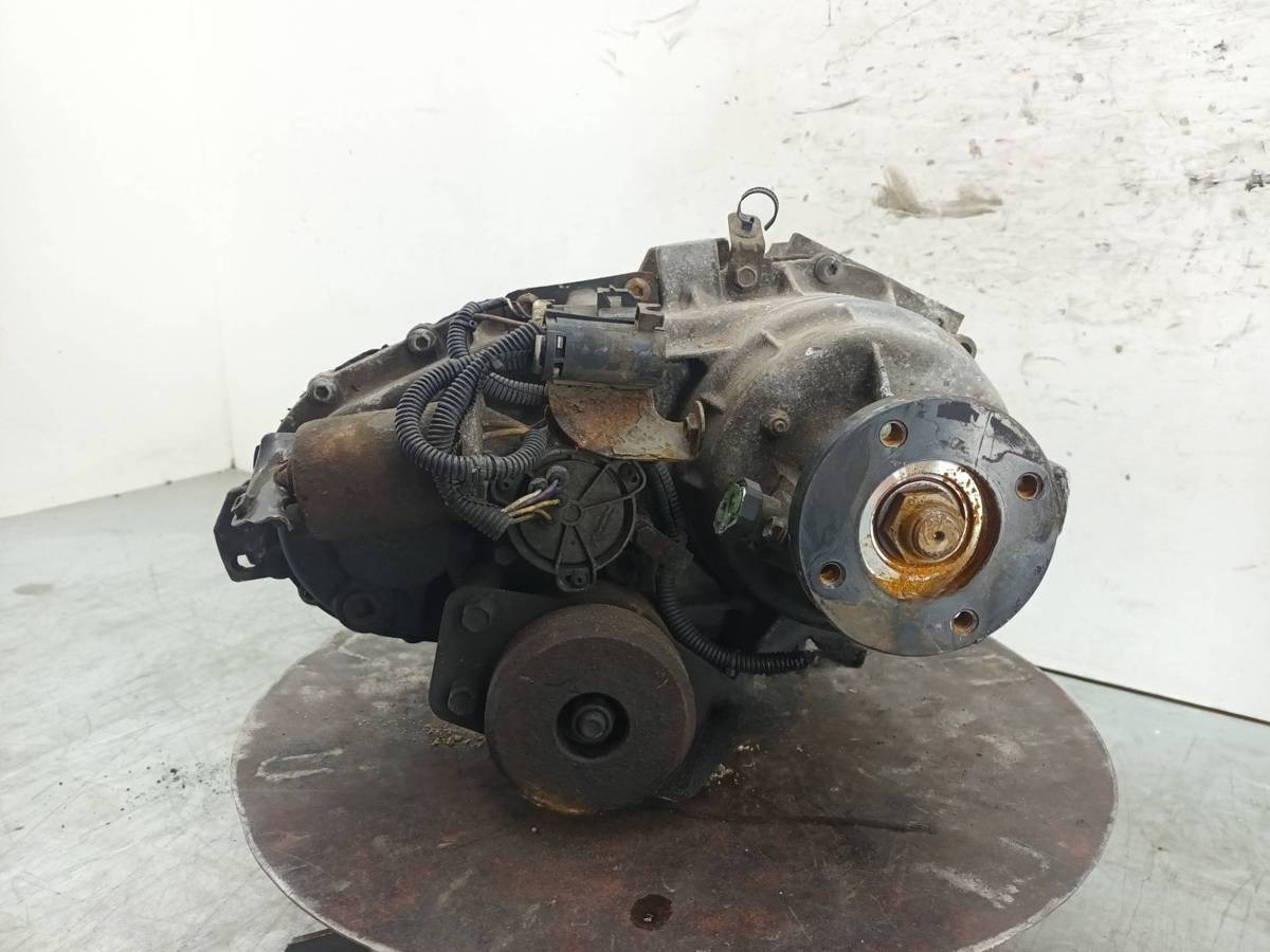 Раздаточная коробка Kia Sorento, 2007 г., OEM 4730049100, арт. 11J99-4, фото 3