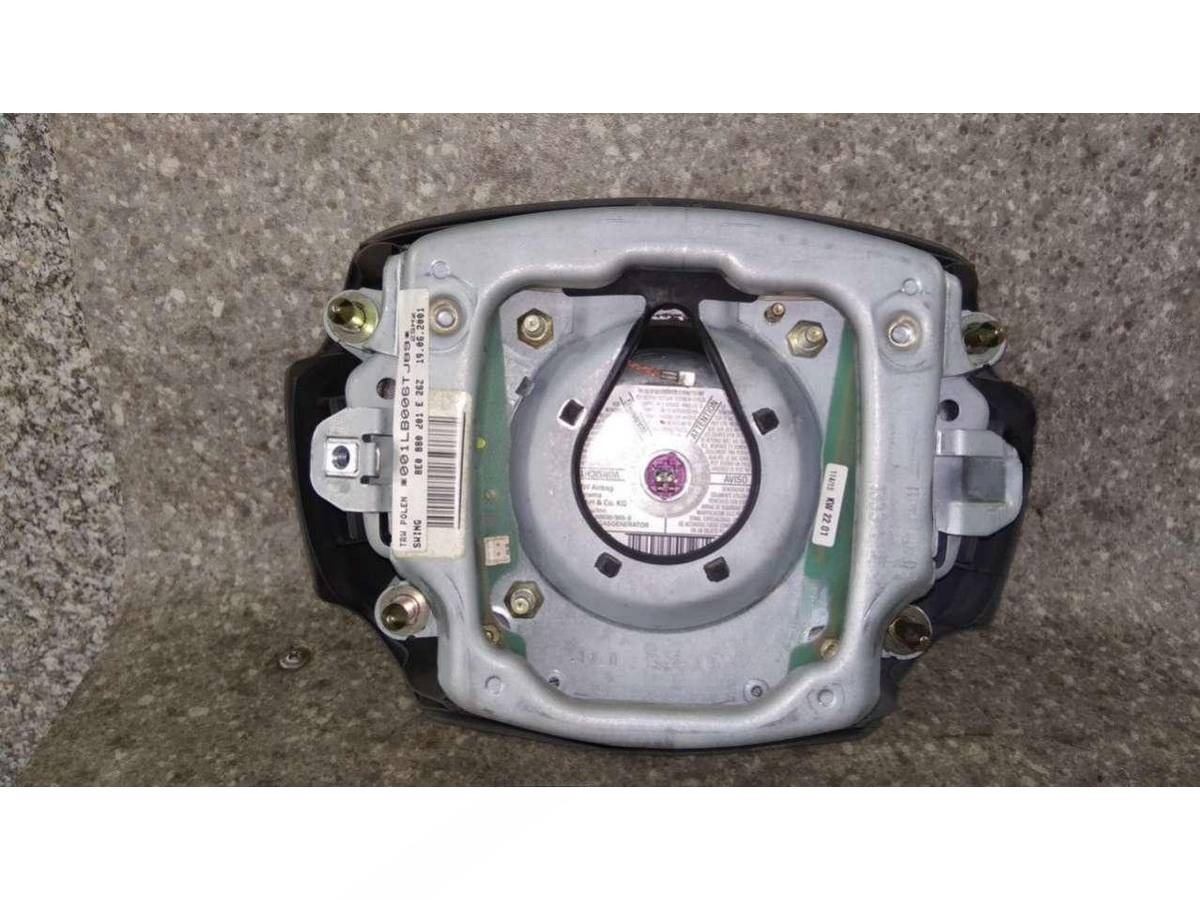 Подушка безопасности водителя Audi A4, 2002 г