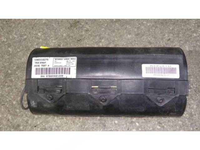 Подушка безопасности пассажира BMW E39, 2000 г