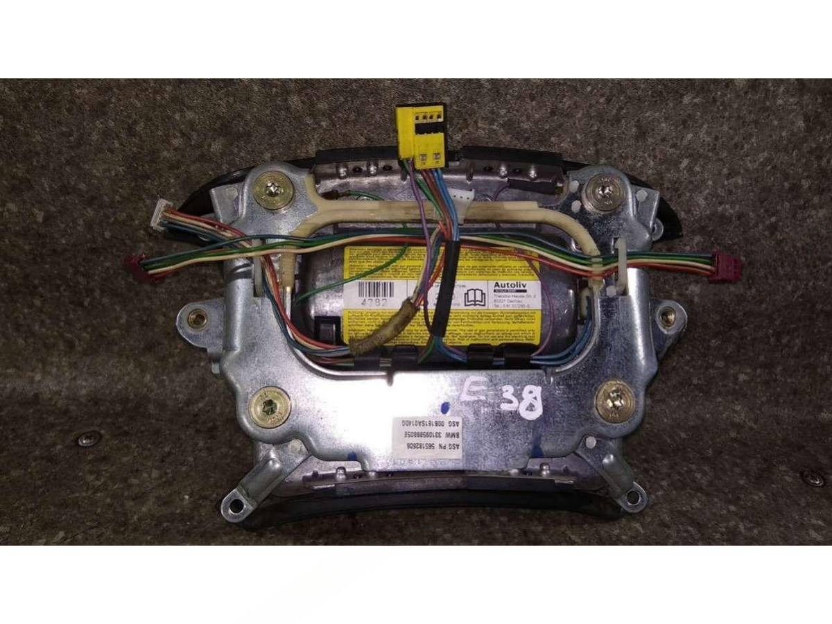 Подушка безопасности водителя BMW E38, 1998 г
