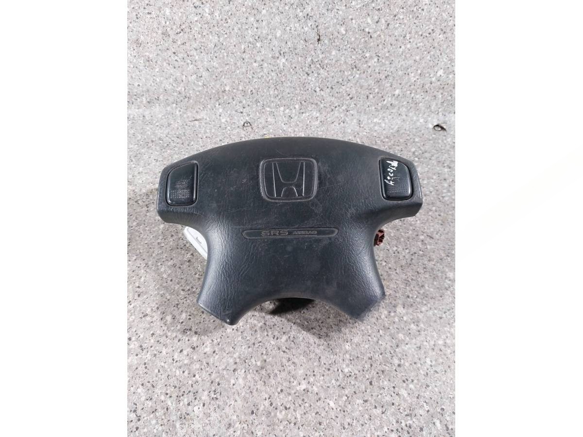 Подушка безопасности водителя Honda Accord, 2000 г