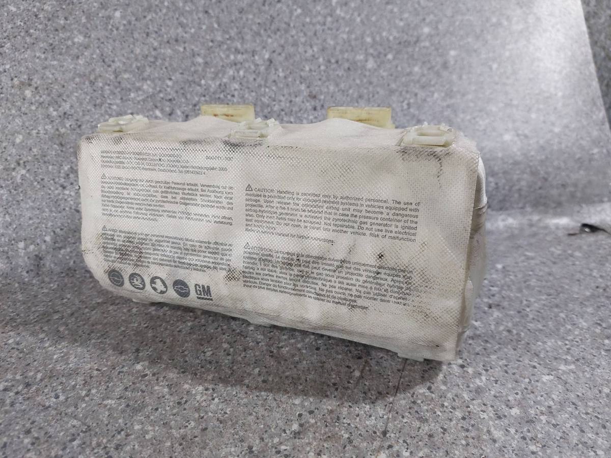 Подушка безопасности пассажира Opel Astra, 2010 г
