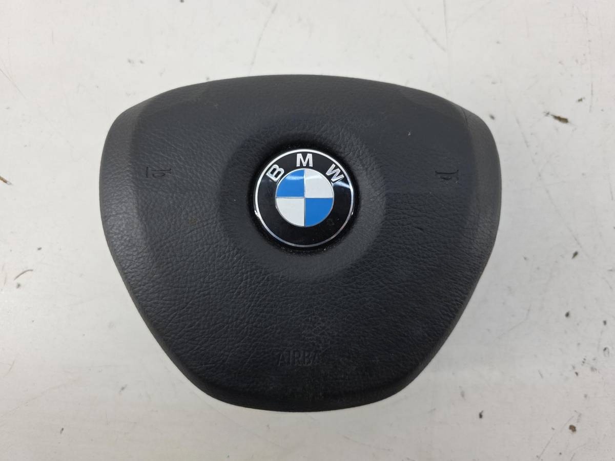 Подушка SRS водителя BMW F10/F11/GT F07, 2016 г
