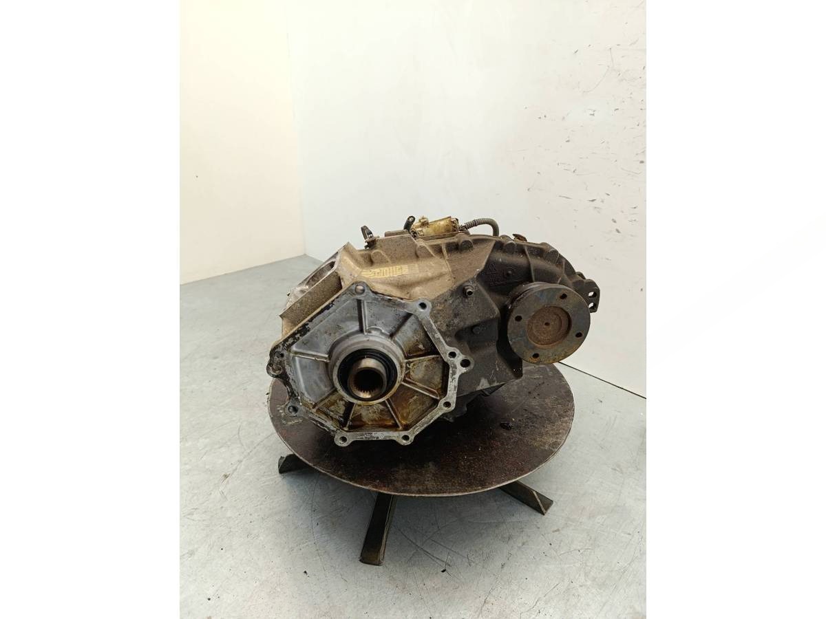 Раздаточная коробка Kia Sorento, 2007 г., OEM 4730049200, арт. 15V40-5