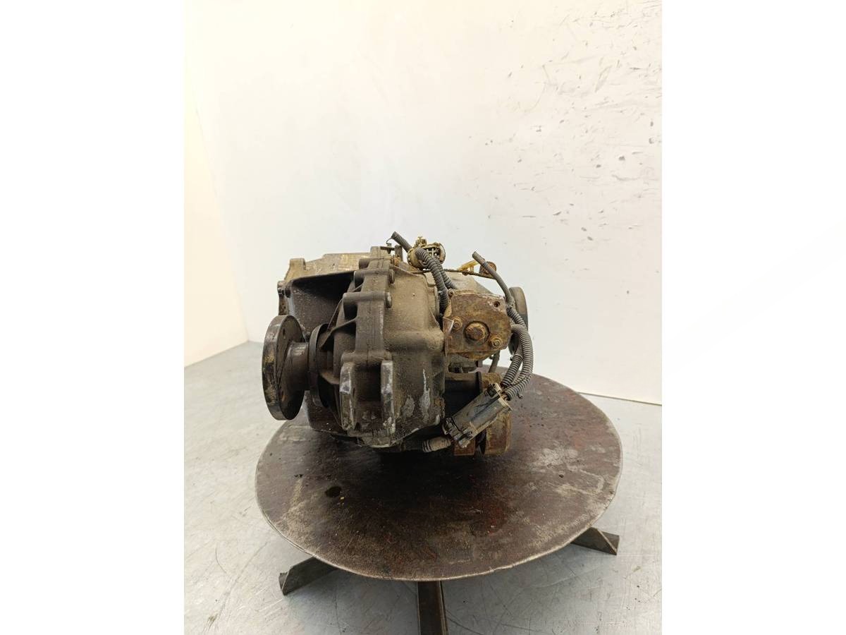 Раздаточная коробка Kia Sorento, 2007 г., OEM 4730049200, арт. 15V40-5, фото 4