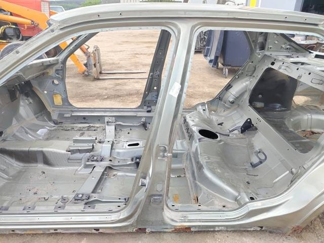Стойка кузовная центральная левая к Saab 9-5 1 поколение(1997-2001), 1998 г.