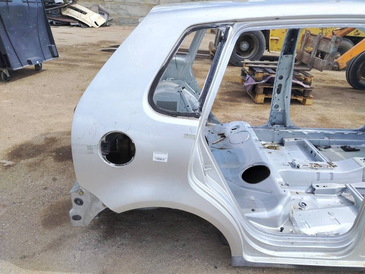 Крыло заднее правое к Volkswagen Polo 4 поколение (2001-2005), 2001 г.