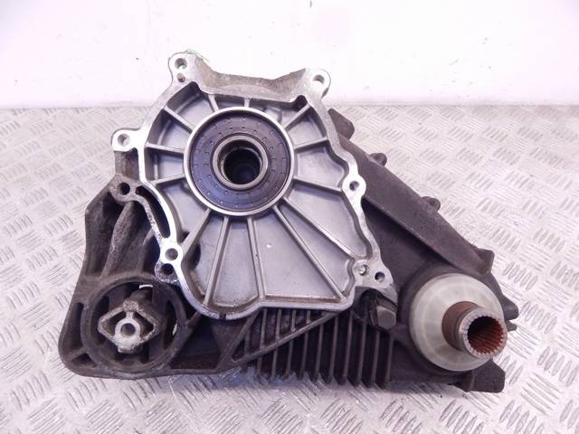 Раздаточная коробка BMW X5 E53, 2006 г., OEM 27107555295, арт. 18840063